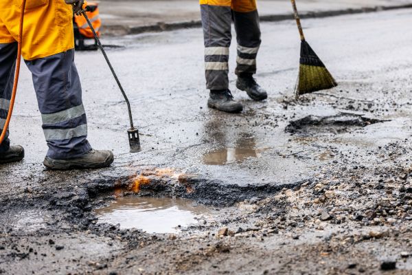 Cost of Gravel Pothole Repair in Eagle